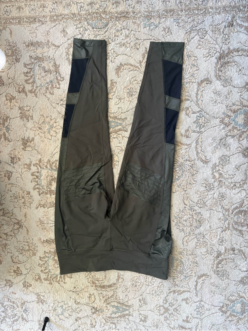 Women’s Olive Green Performance leggings